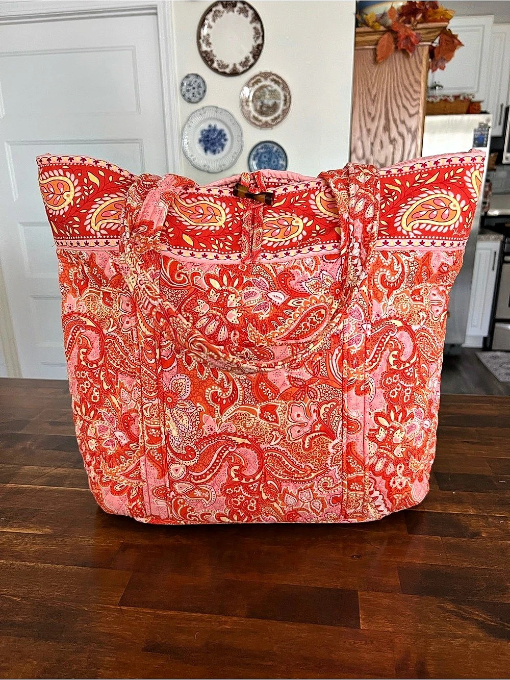 Vera Bradley Vera Tote Paisley Print in Red & Pink